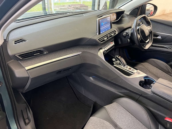 Used Peugeot 5008 2018 for sale - 76253843: Photo 18