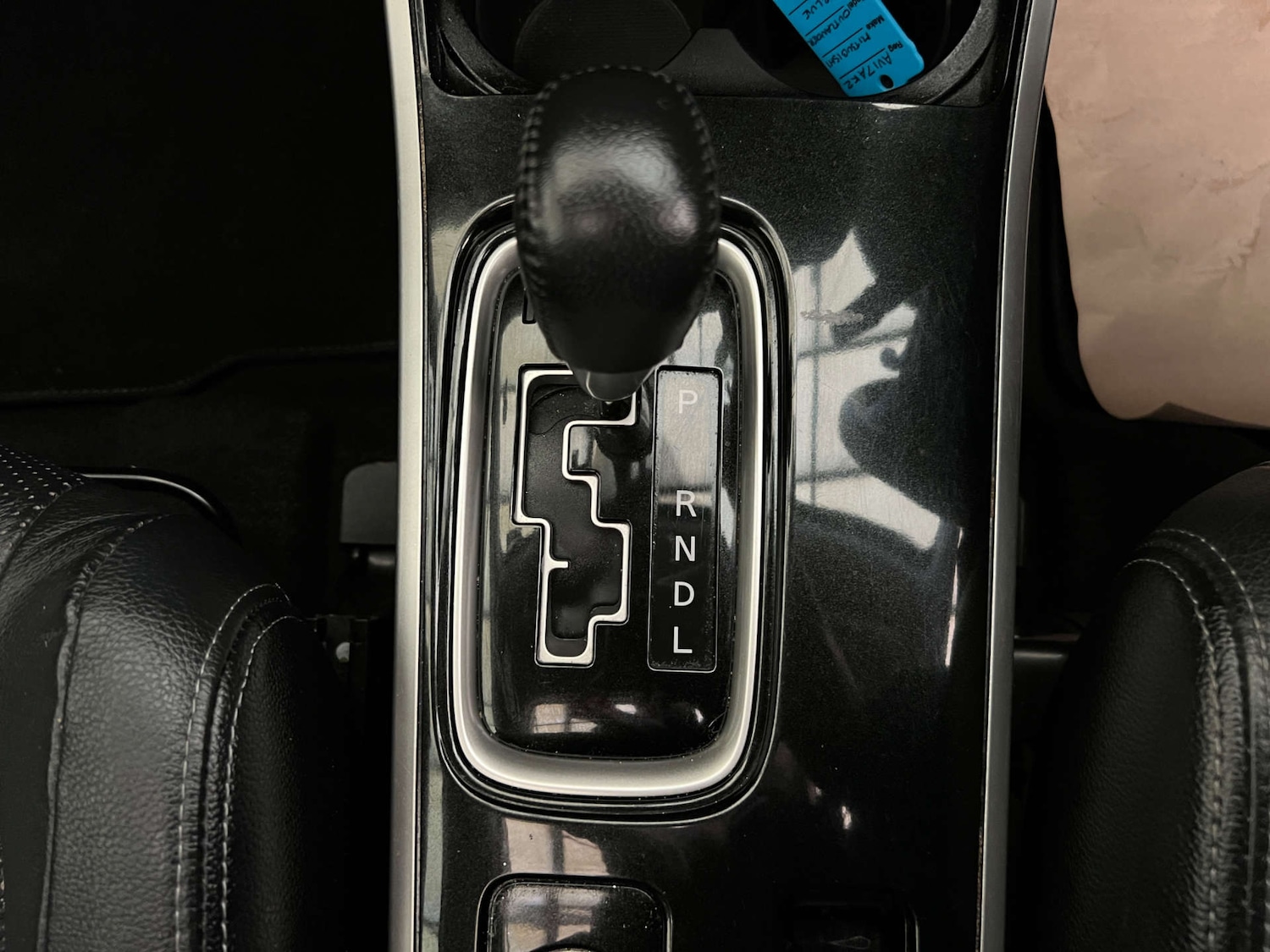 Used Mitsubishi Outlander 2017 for sale - 77888857: Photo 17