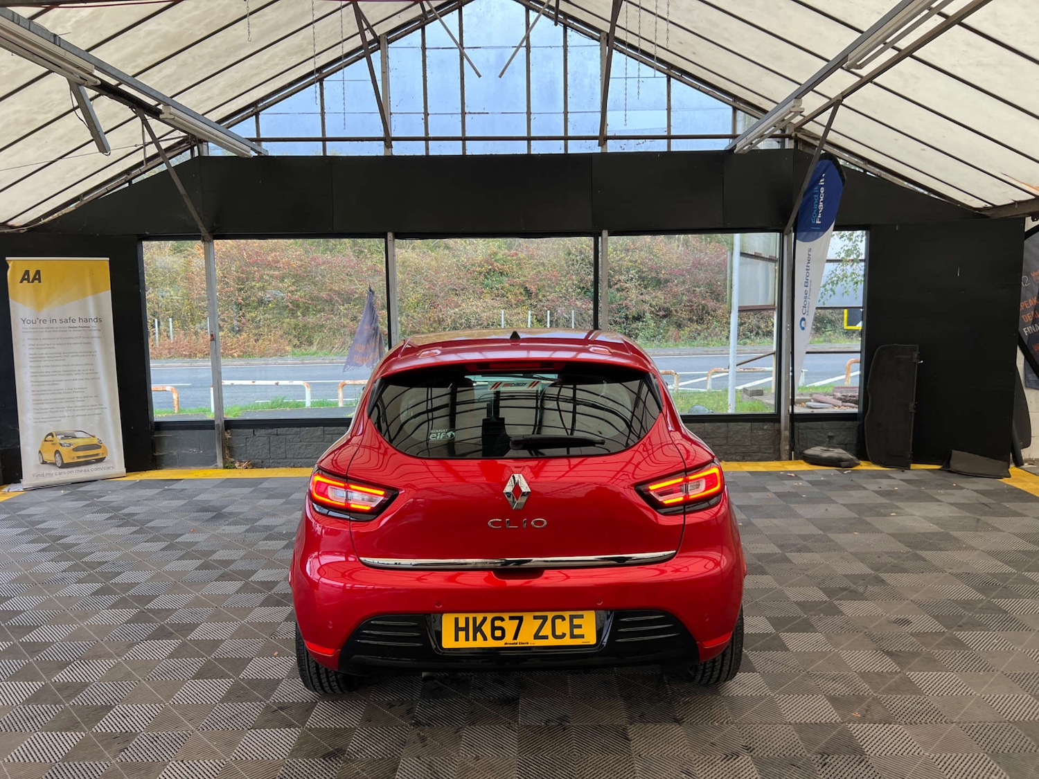 Used Renault Clio 2018 for sale - 76362813: Photo 7