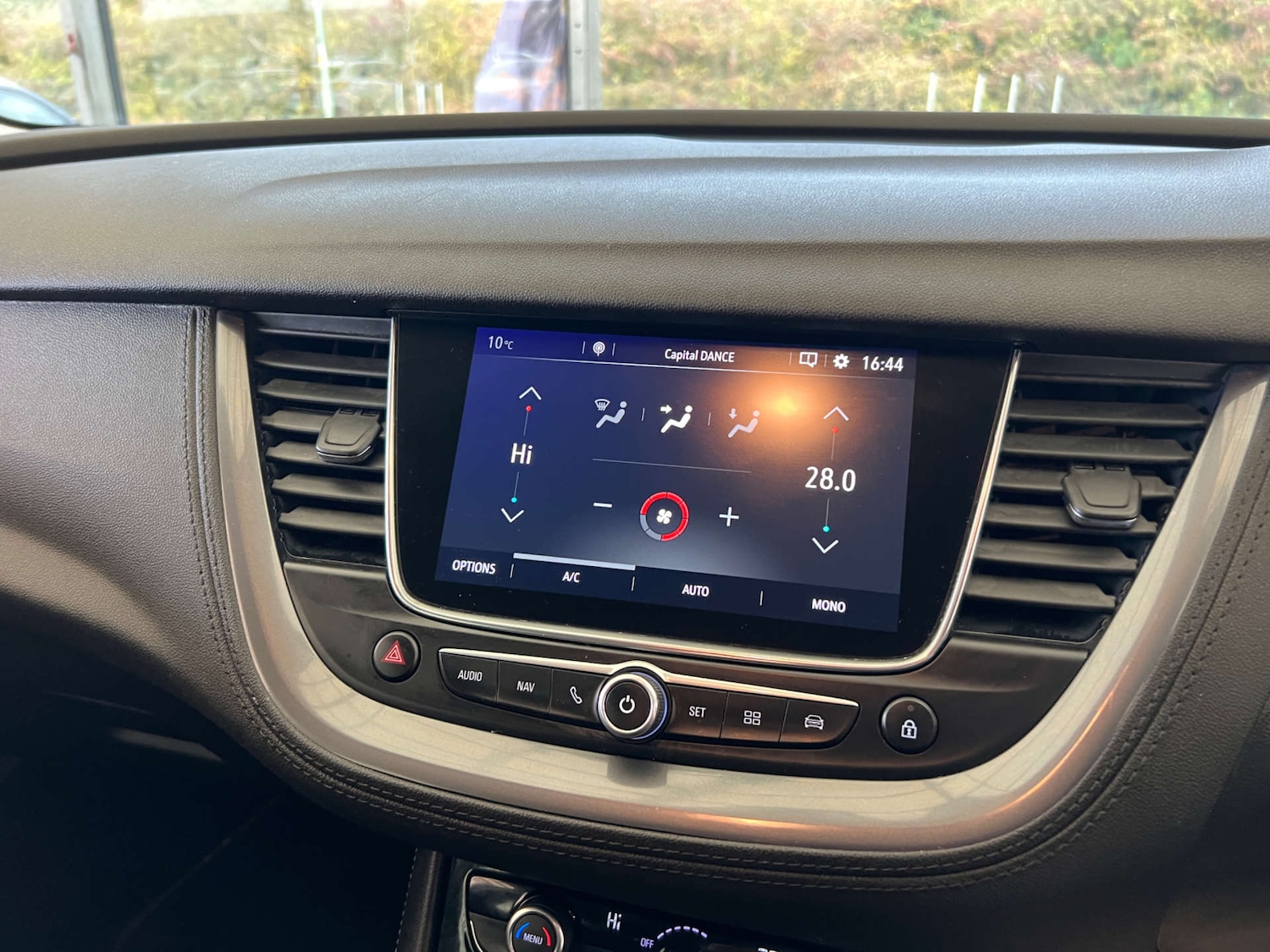 Used Vauxhall Grandland X 2019 for sale - 76601720: Photo 19