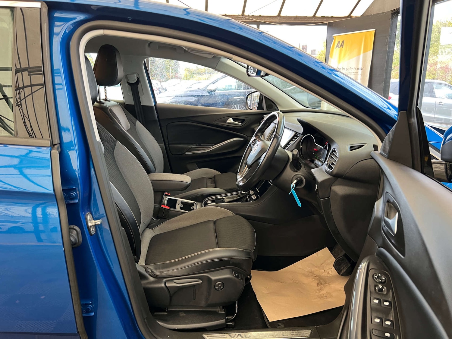 Used Vauxhall Grandland X 2019 for sale - 76601720: Photo 9