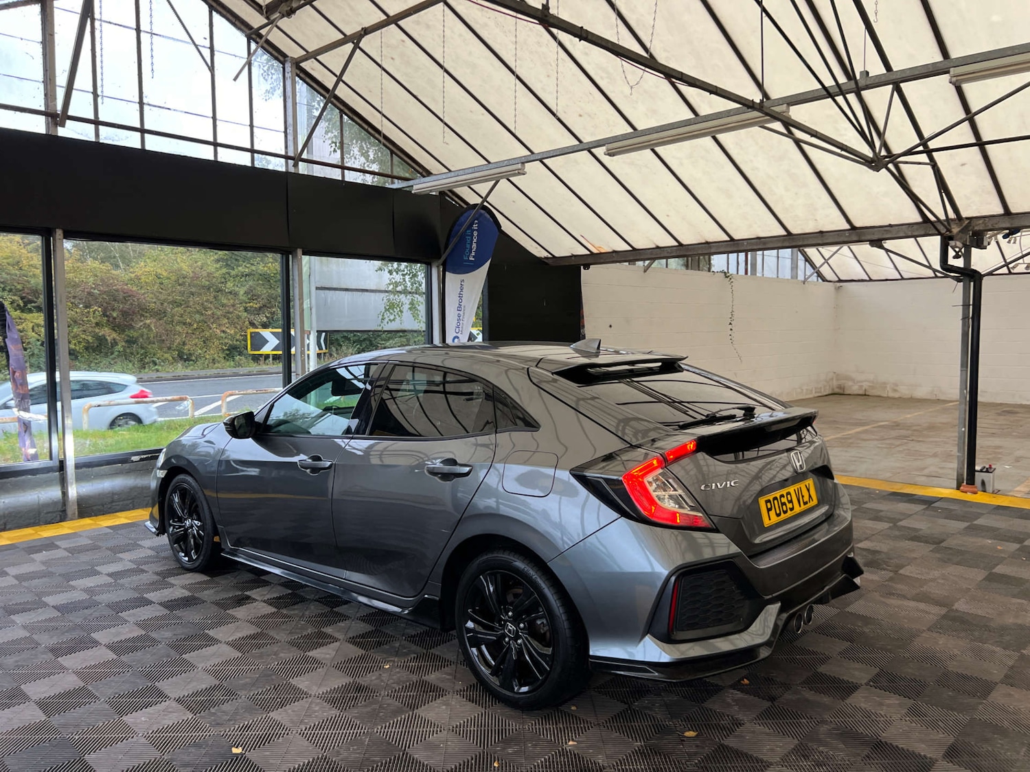 Used Honda Civic 2019 for sale - 77366797: Photo 4