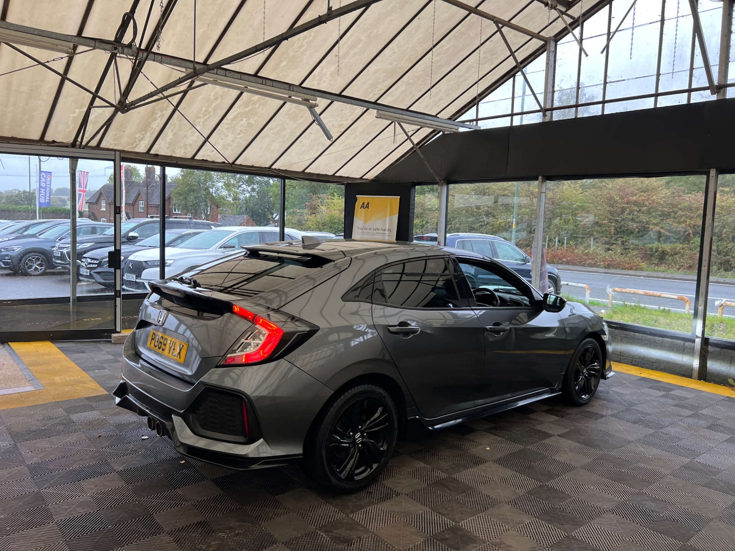 Used Honda Civic 2019 for sale - 77366797: Photo 7