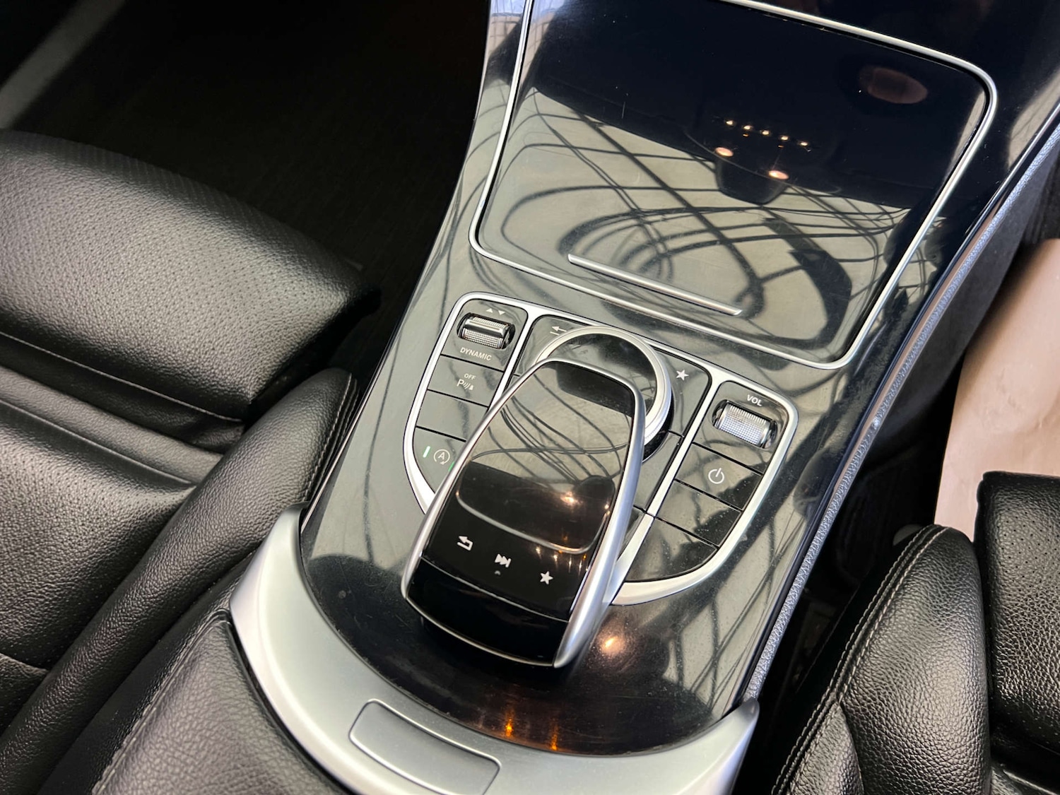 Used Mercedes-Benz C Class 2016 for sale - 76412609: Photo 14