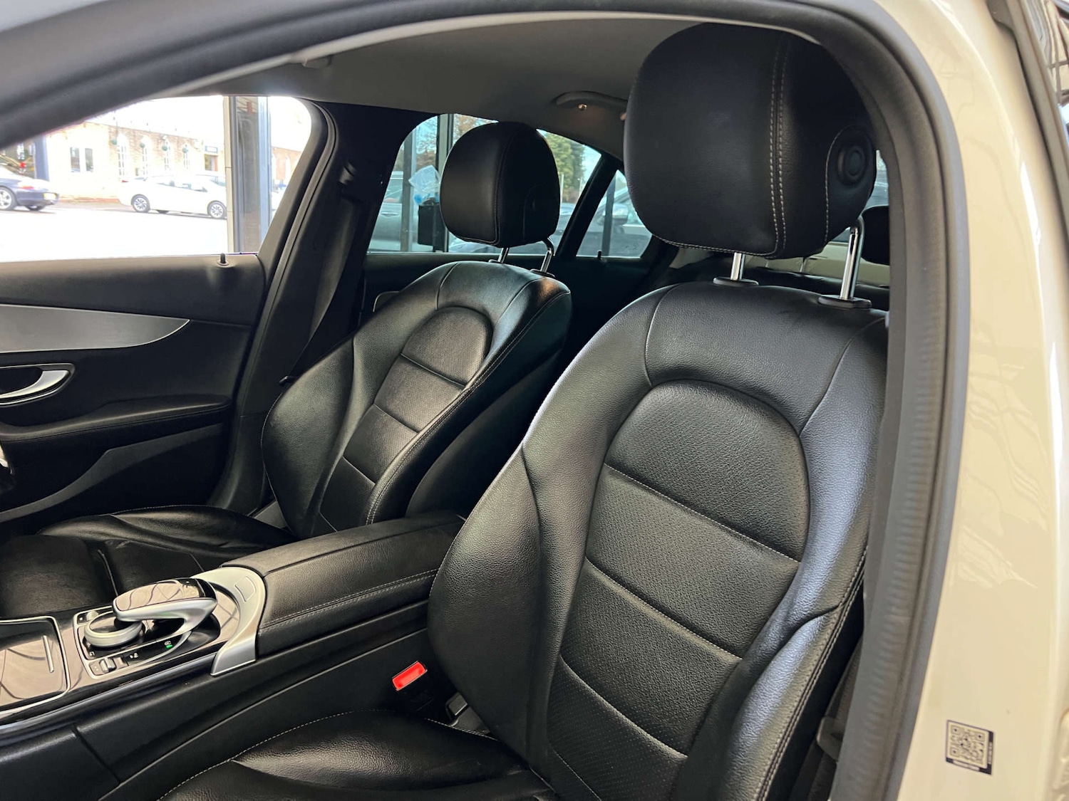 Used Mercedes-Benz C Class 2016 for sale - 76412609: Photo 24