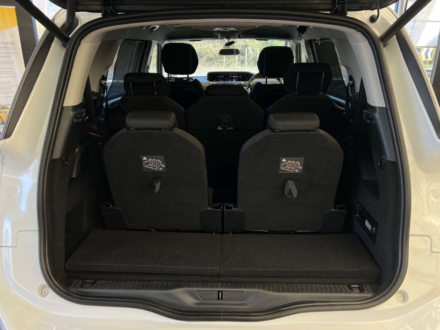 Used Citroen C4 Picasso 2015 for sale - 77567795: Photo 20