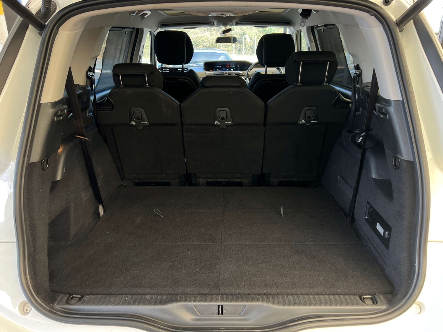 Used Citroen C4 Picasso 2015 for sale - 77567795: Photo 21