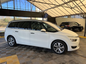Used Citroen C4 Picasso 2015 for sale - 77567795: Photo