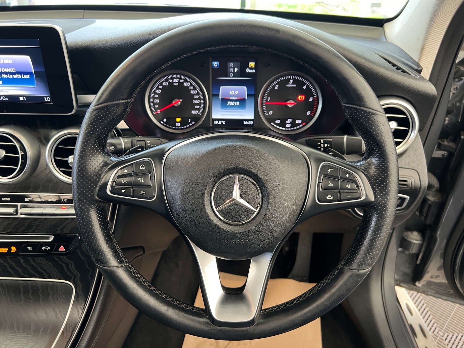 Used Mercedes-Benz GLC 2018 for sale - 76127572: Photo 13
