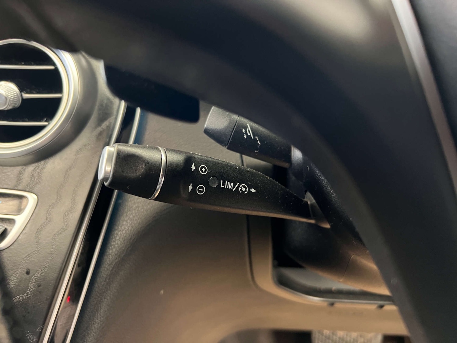 Used Mercedes-Benz GLC 2018 for sale - 76127572: Photo 18