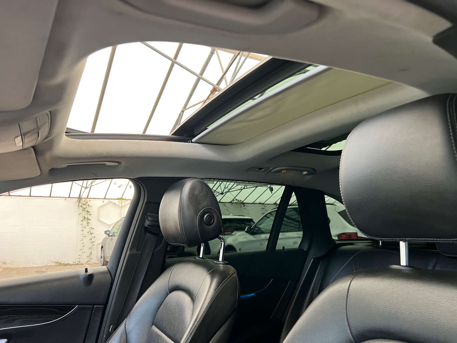 Used Mercedes-Benz GLC 2018 for sale - 76127572: Photo 29