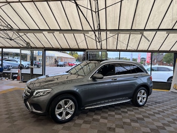 Used Mercedes-Benz GLC 2018 for sale - 76127572: Photo