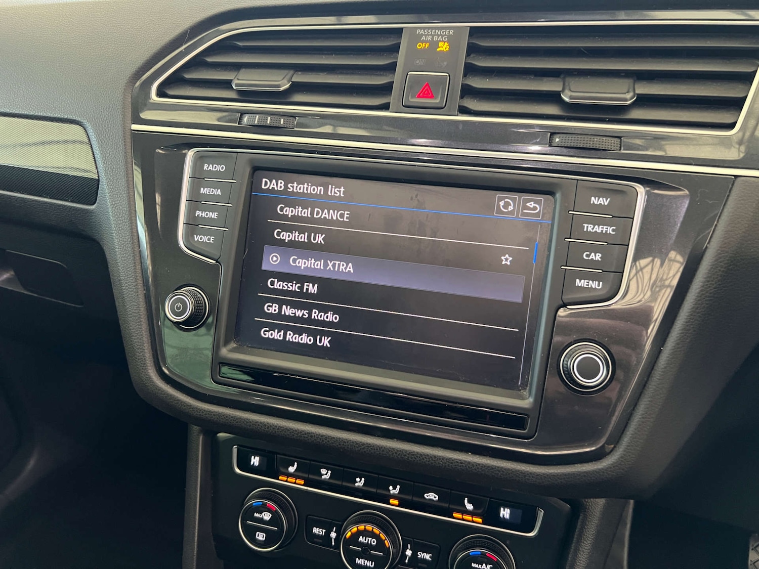 Used Volkswagen Tiguan 2017 for sale - 77262717: Photo 15