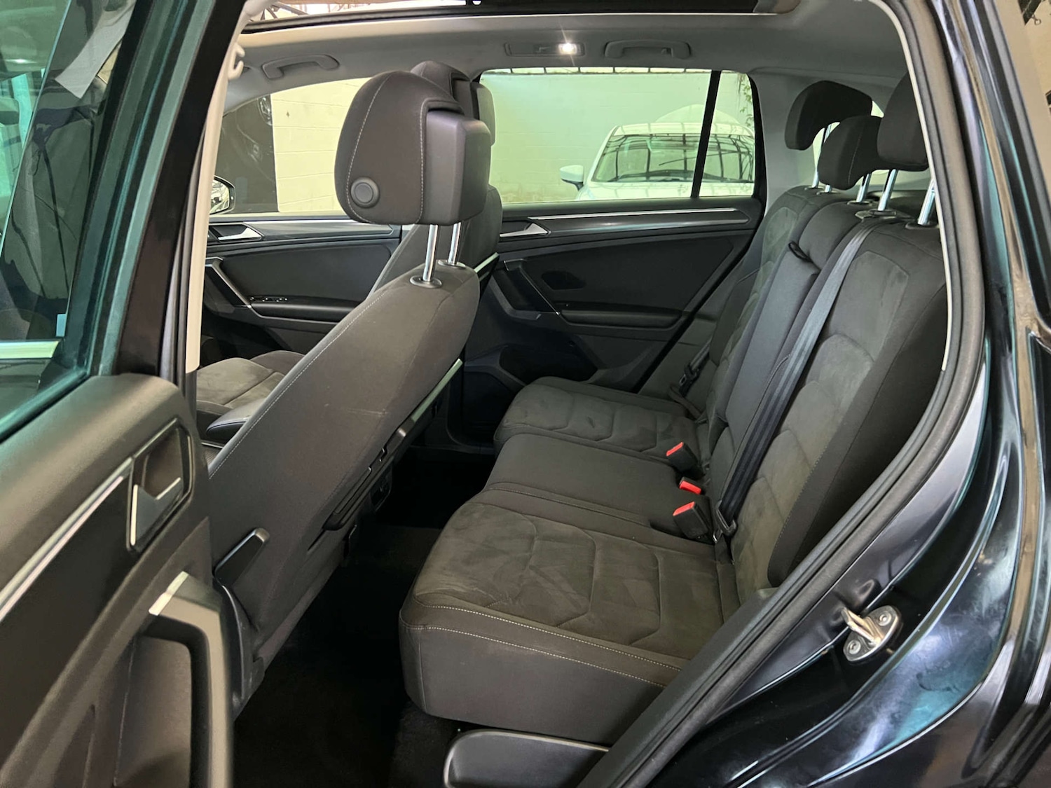 Used Volkswagen Tiguan 2017 for sale - 77262717: Photo 30