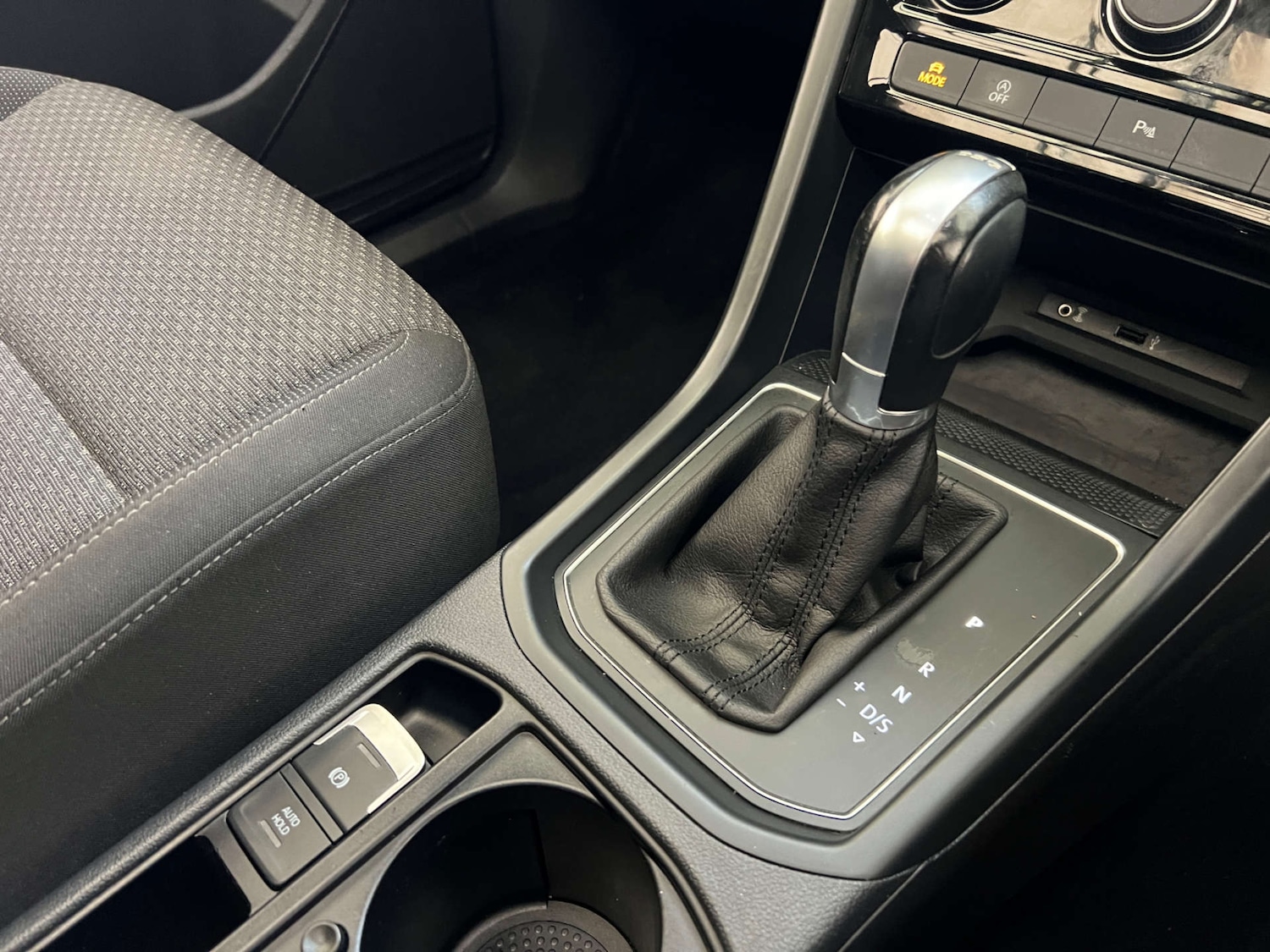 Used Volkswagen Touran 2017 for sale - 76541323: Photo 13