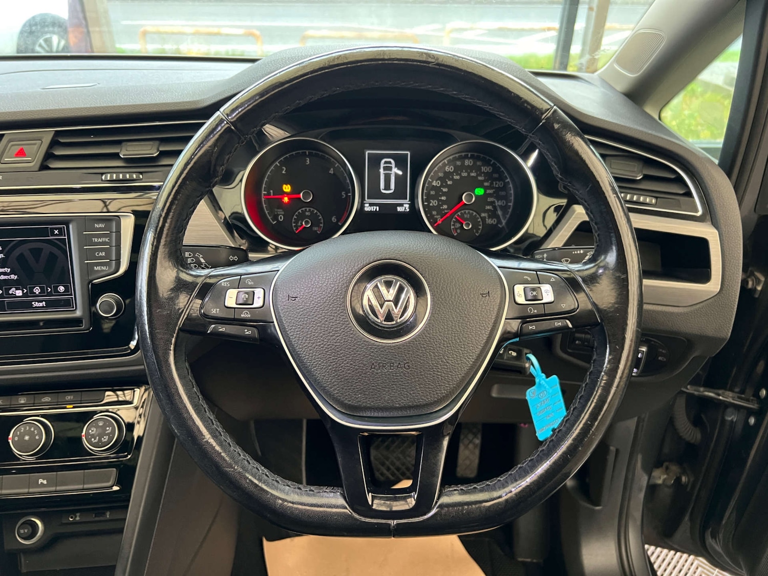 Used Volkswagen Touran 2017 for sale - 76541323: Photo 16