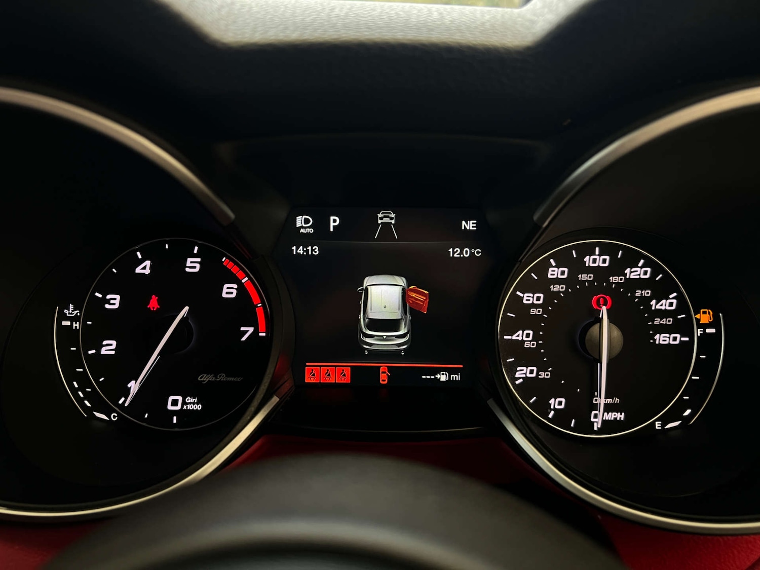 Used Alfa Romeo Stelvio 2017 for sale - 77736140: Photo 13