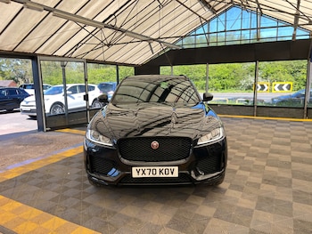 Used Jaguar F-Pace 2020 for sale - 78367088: Photo