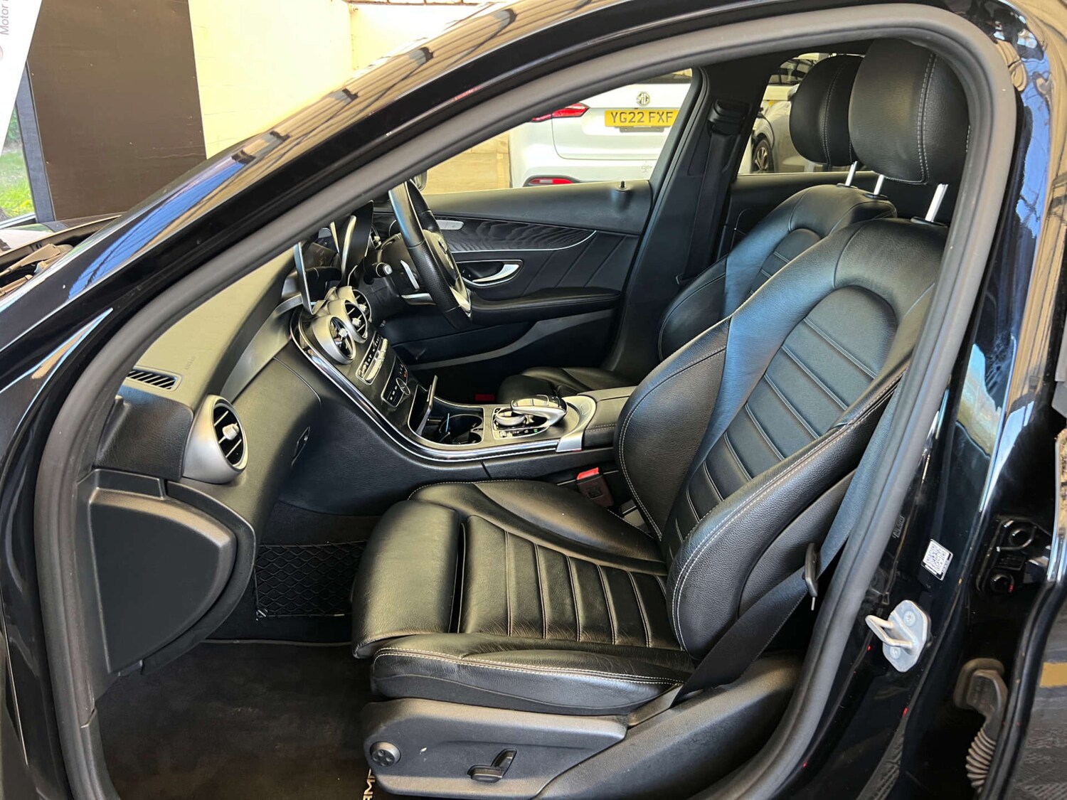 Used Mercedes-Benz C Class 2020 for sale - 77946380: Photo 25