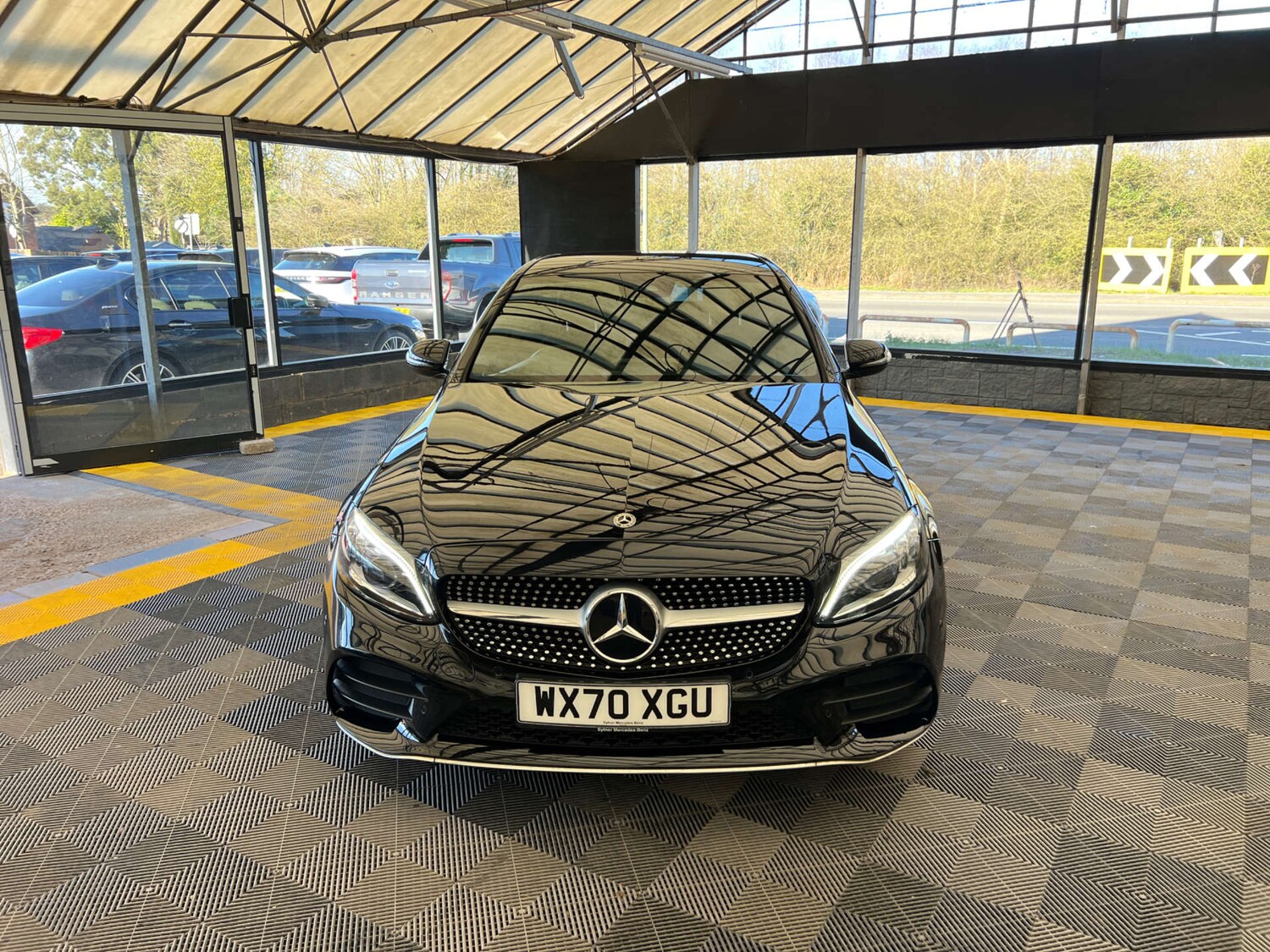 Used Mercedes-Benz C Class 2020 for sale - 77946380: Photo 4