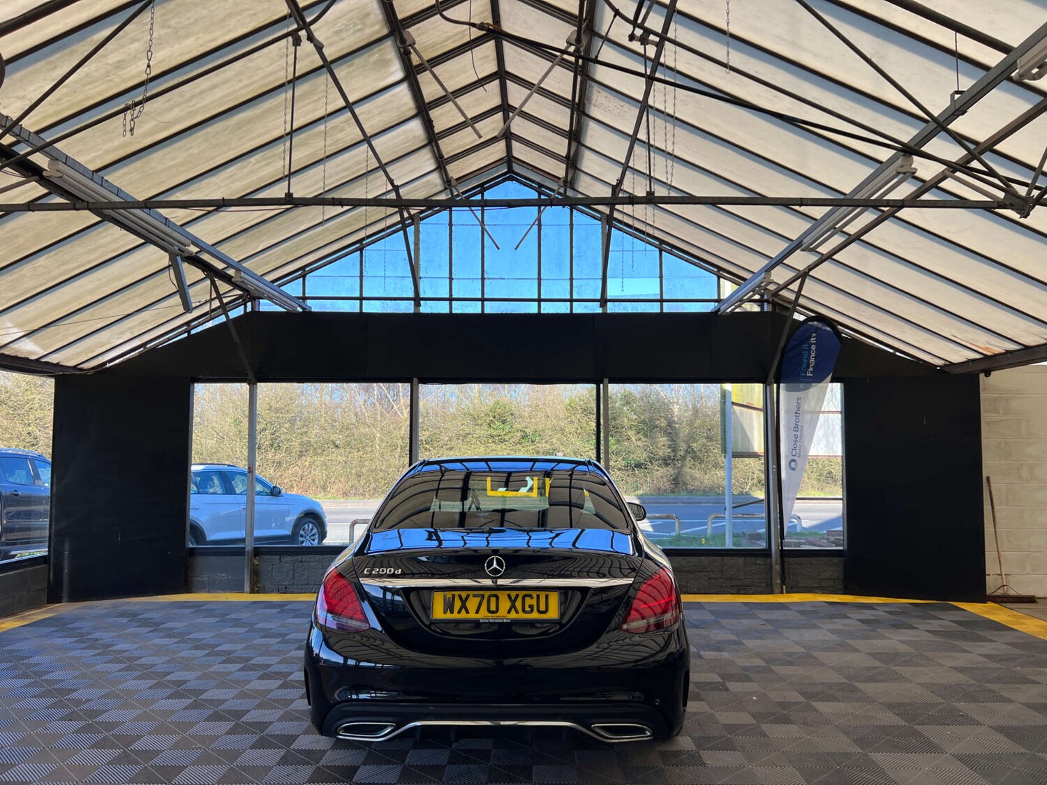 Used Mercedes-Benz C Class 2020 for sale - 77946380: Photo 8