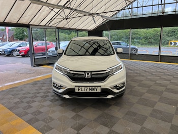 Used Honda CR-V 2017 for sale - 79068050: Photo