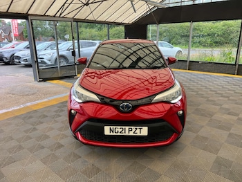 Used Toyota C-HR 2021 for sale - 78900213: Photo