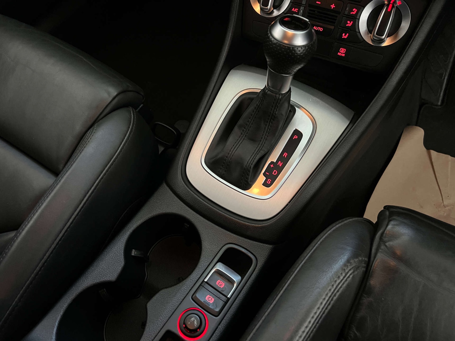 Used Audi Q3 2014 for sale - 76601657: Photo 18