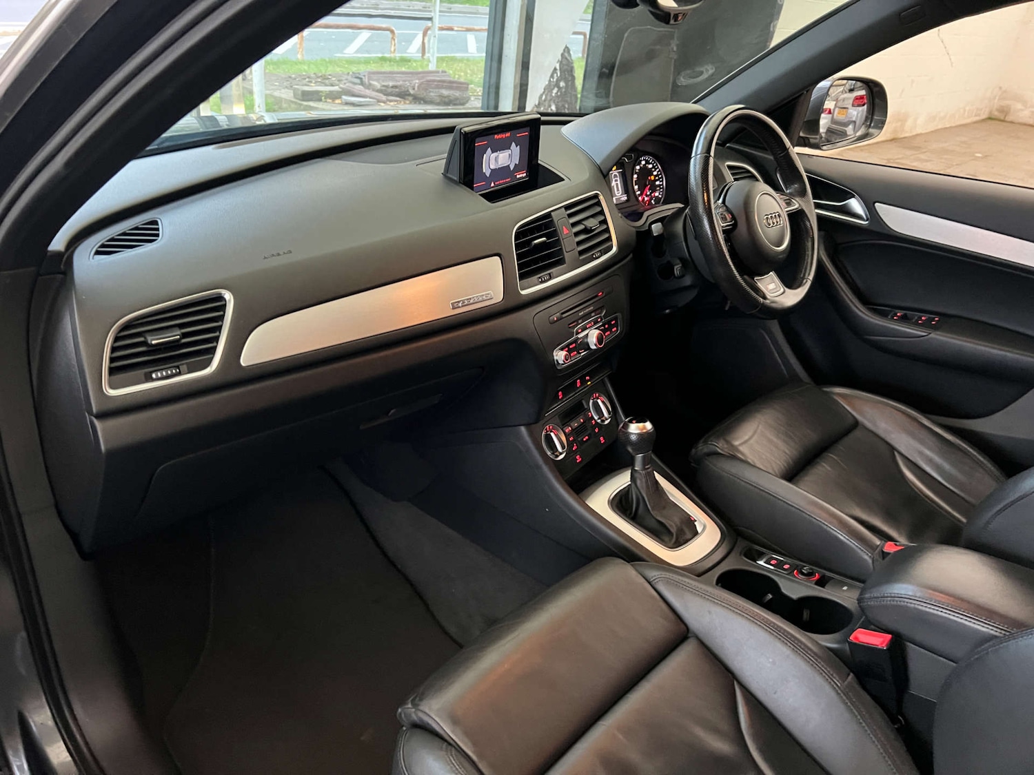 Used Audi Q3 2014 for sale - 76601657: Photo 27