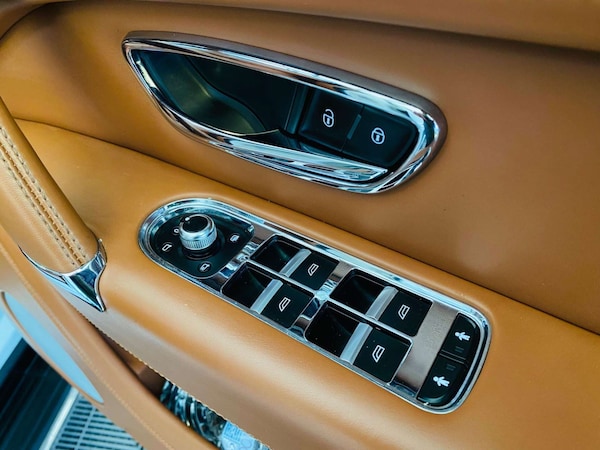 Used Bentley Bentayga 2019 for sale - 74568179: Photo 20