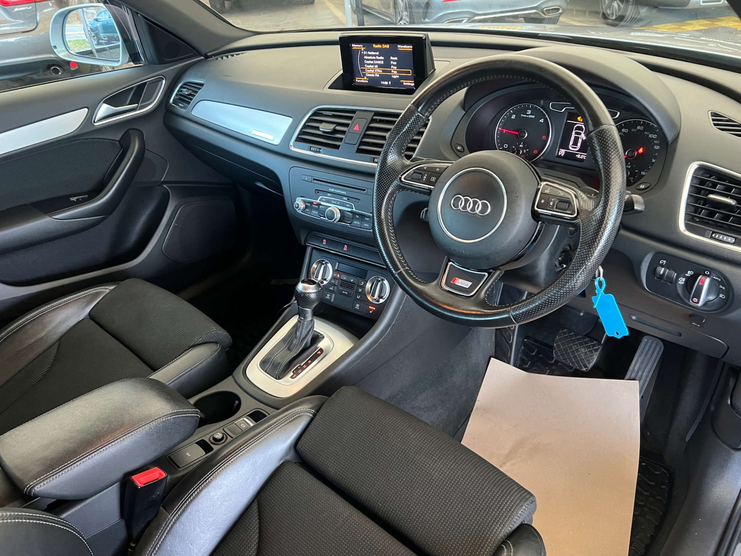 Used Audi Q3 2014 for sale - 76618862: Photo 14