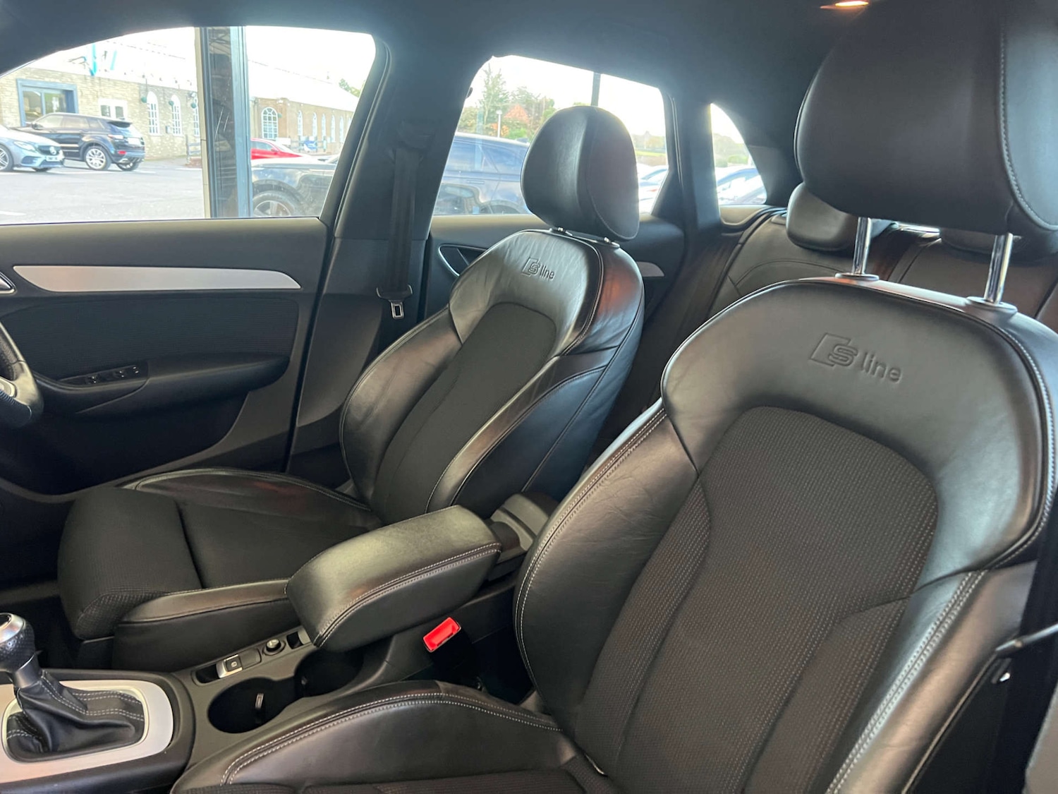 Used Audi Q3 2014 for sale - 76618862: Photo 24