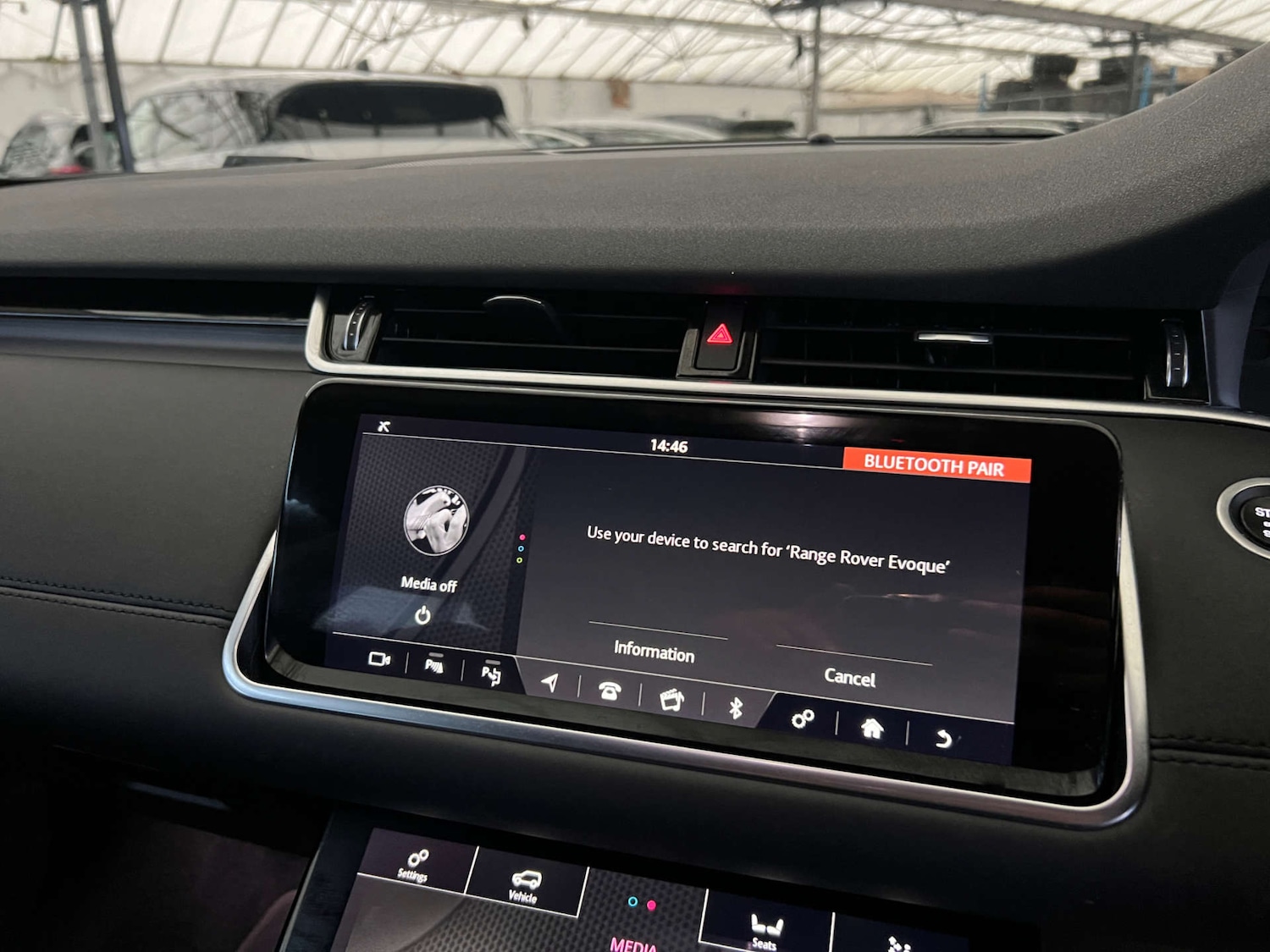 Used Land Rover Range Rover Evoque 2019 for sale - 77053563: Photo 21