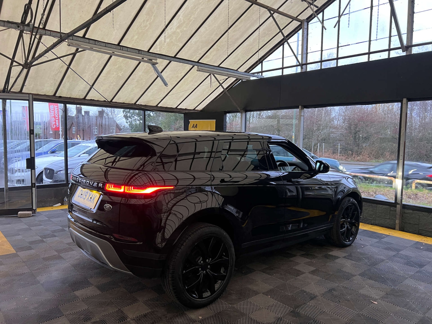 Used Land Rover Range Rover Evoque 2019 for sale - 77053563: Photo 8