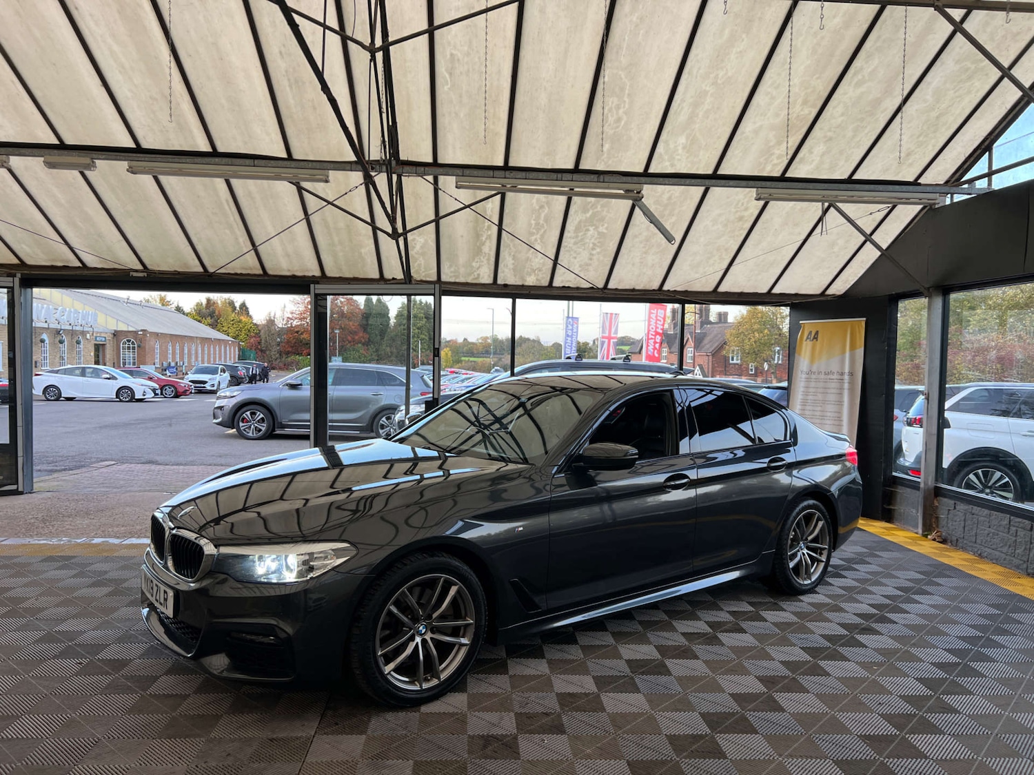 Used BMW 5 Series 2019 for sale - 76601641: Photo 4