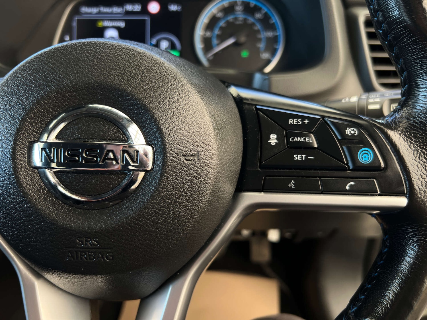 Used Nissan Leaf 2020 for sale - 78155682: Photo 17