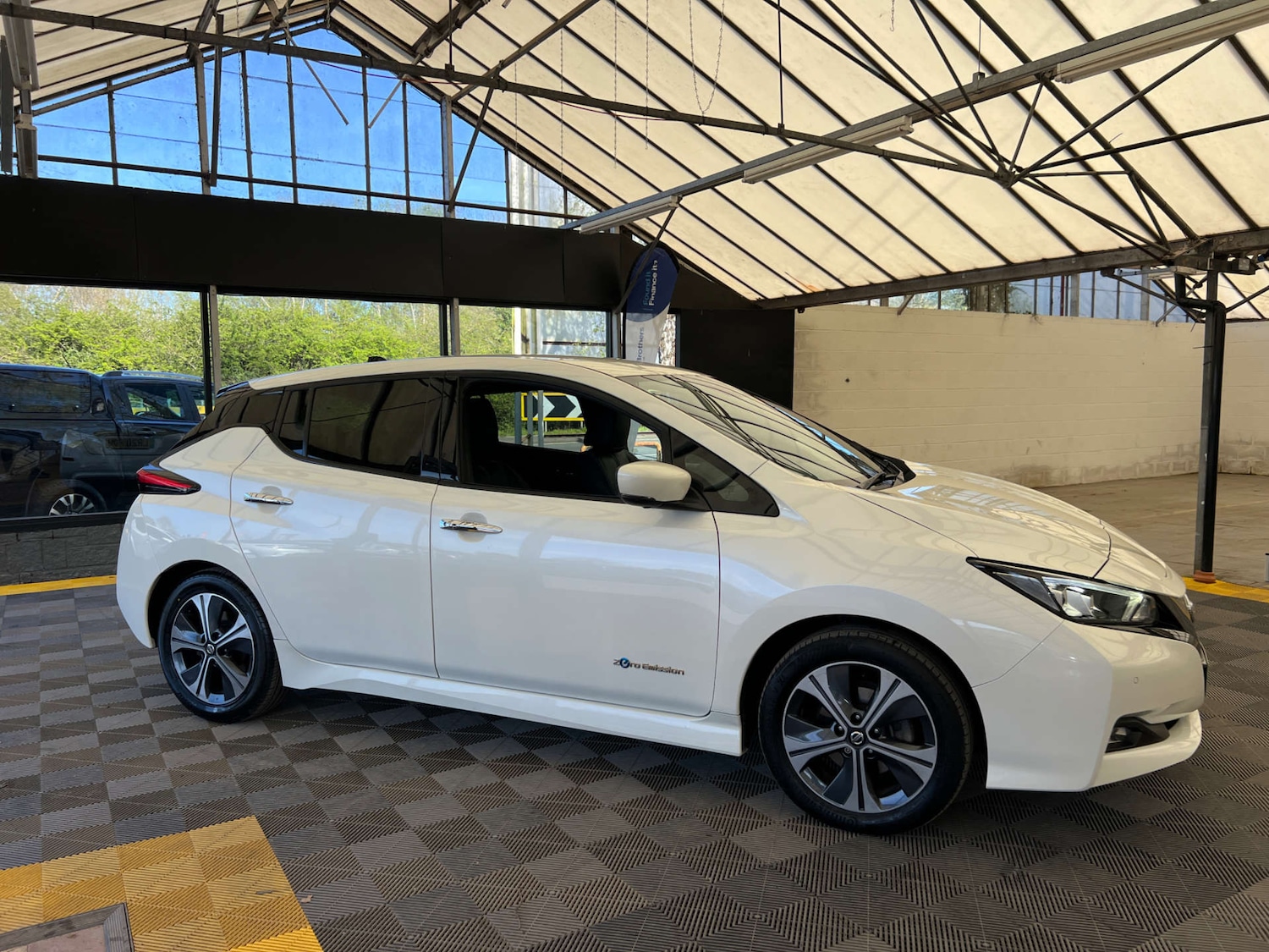 Used Nissan Leaf 2020 for sale - 78155682: Photo 3
