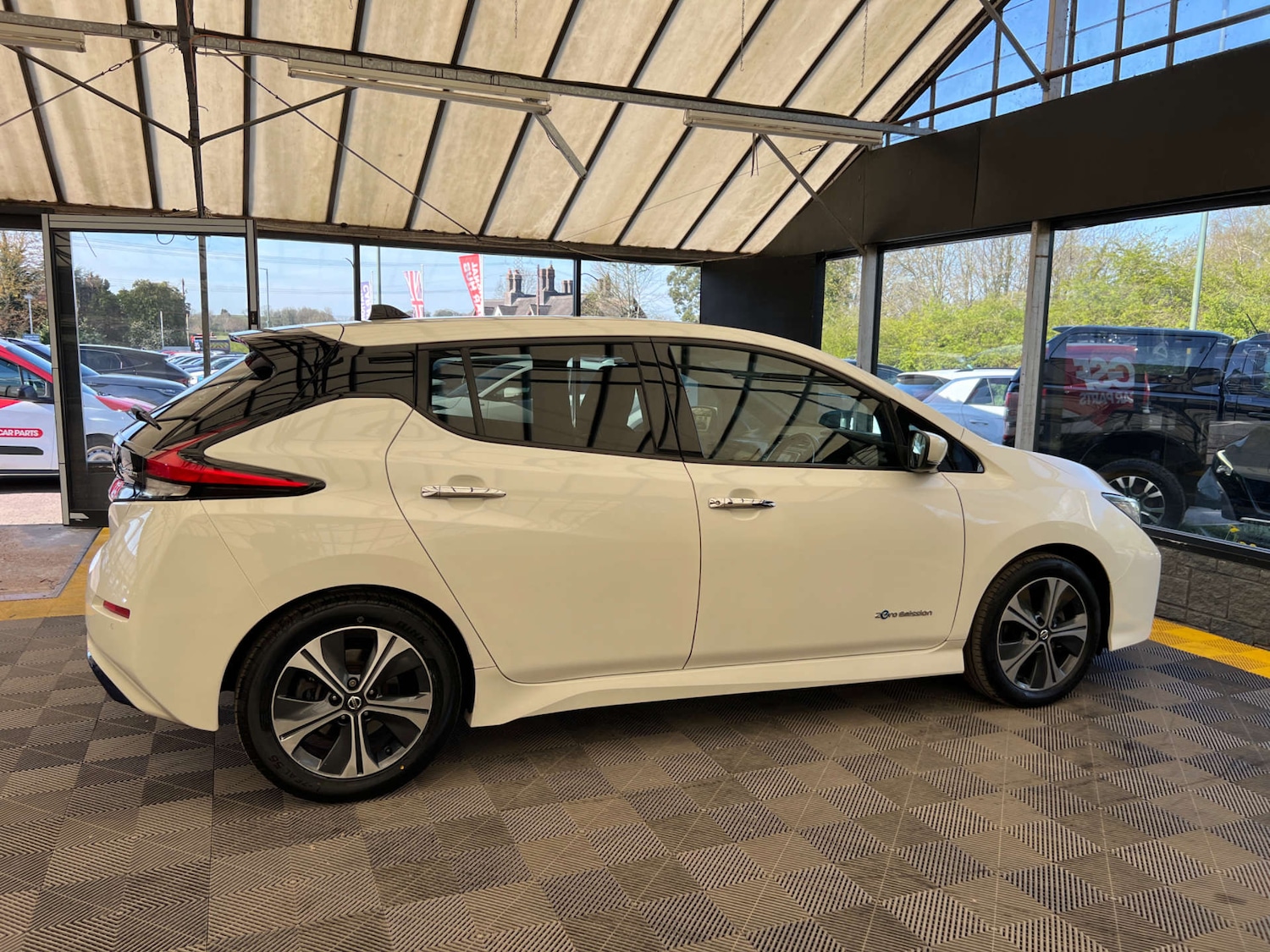 Used Nissan Leaf 2020 for sale - 78155682: Photo 9