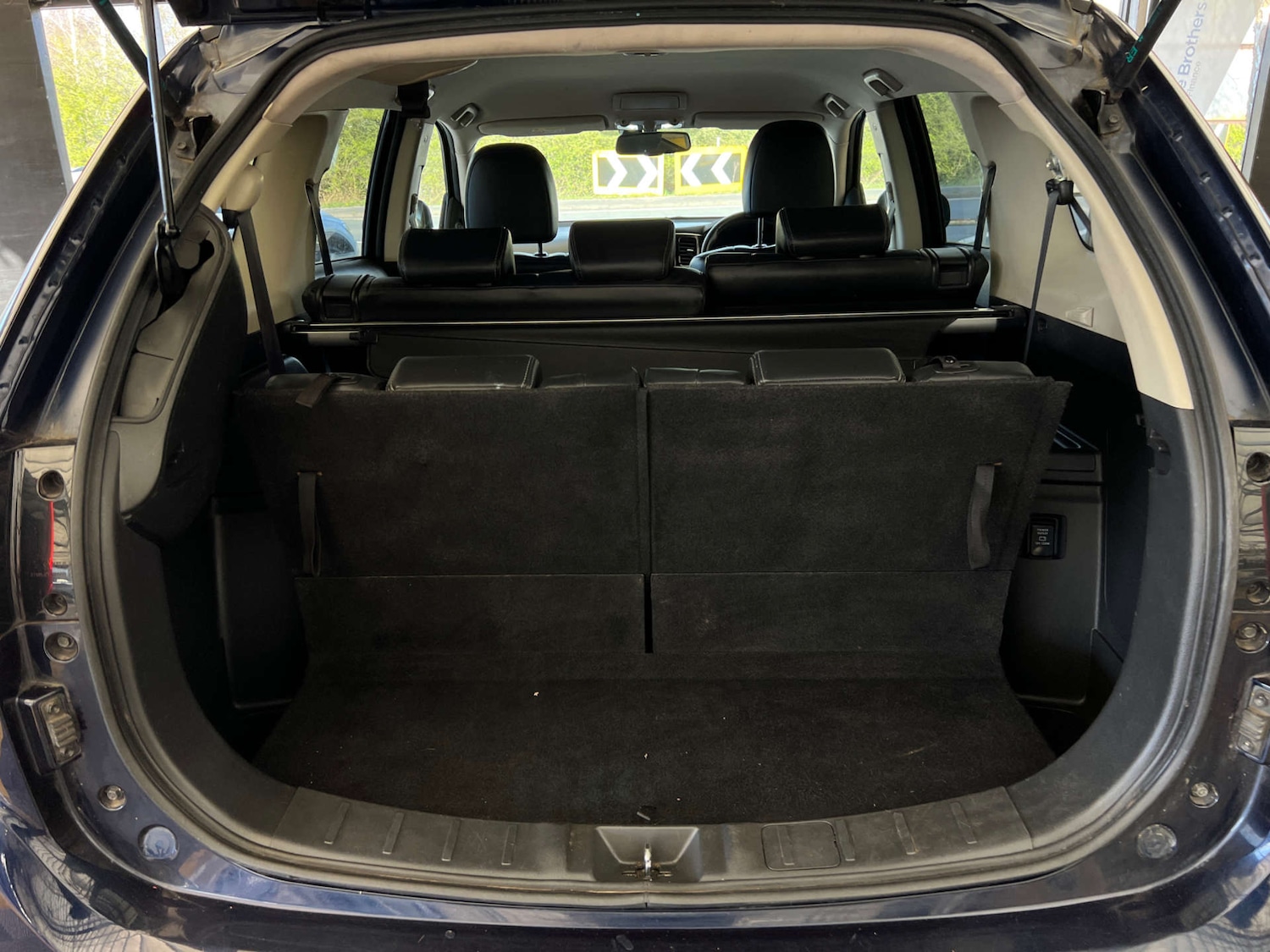 Used Mitsubishi Outlander 2018 for sale - 78071005: Photo 25