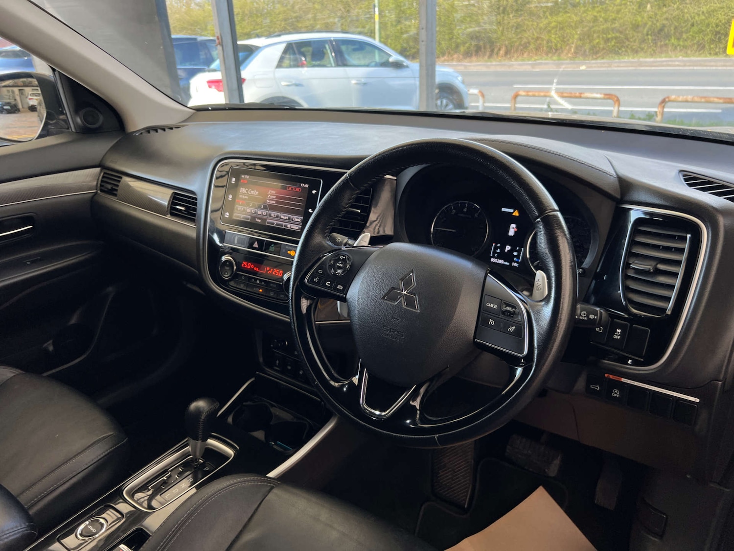 Used Mitsubishi Outlander 2018 for sale - 78071005: Photo 9