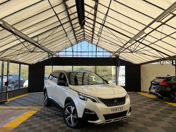 Peugeot 5008 feature image