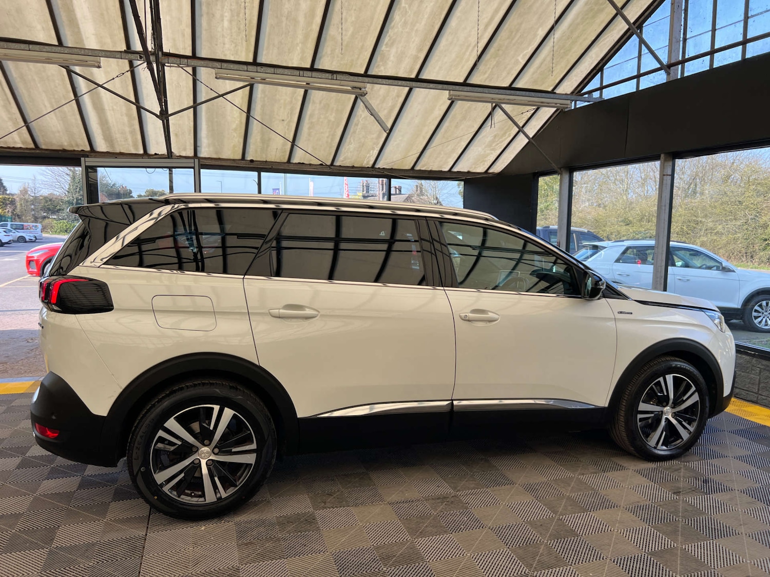 Used Peugeot 5008 2018 for sale - 78011932: Photo 9