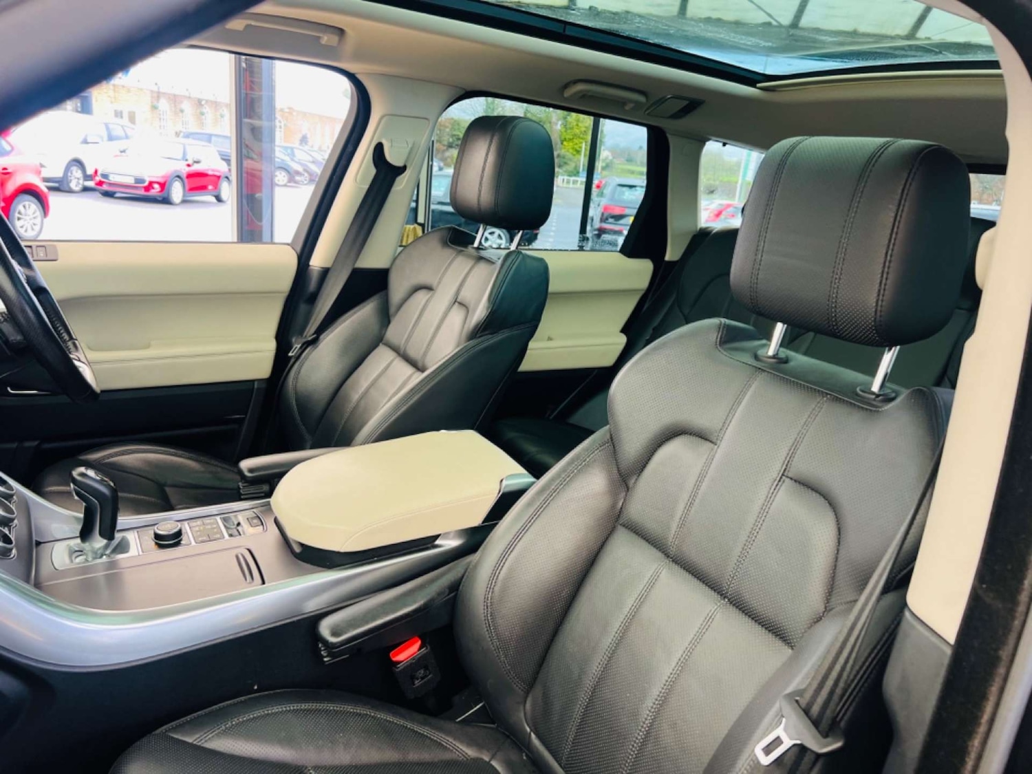 Used Land Rover Range Rover Sport 2018 for sale - 77573068: Photo 33