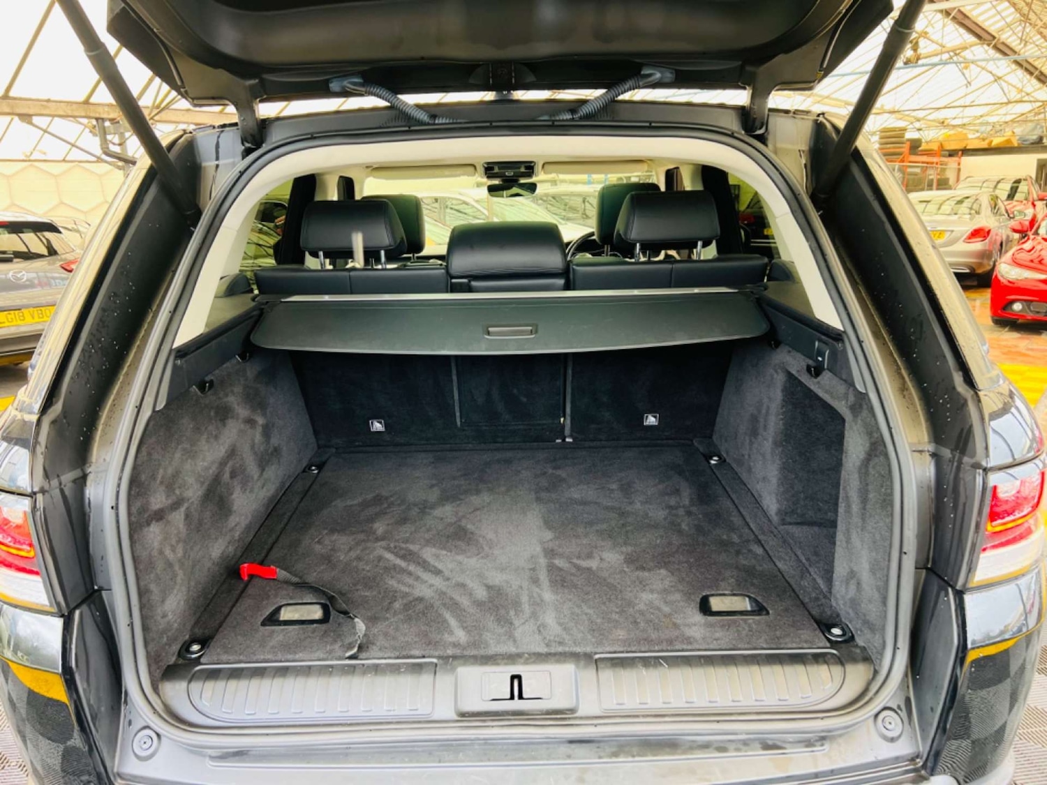 Used Land Rover Range Rover Sport 2018 for sale - 77573068: Photo 42