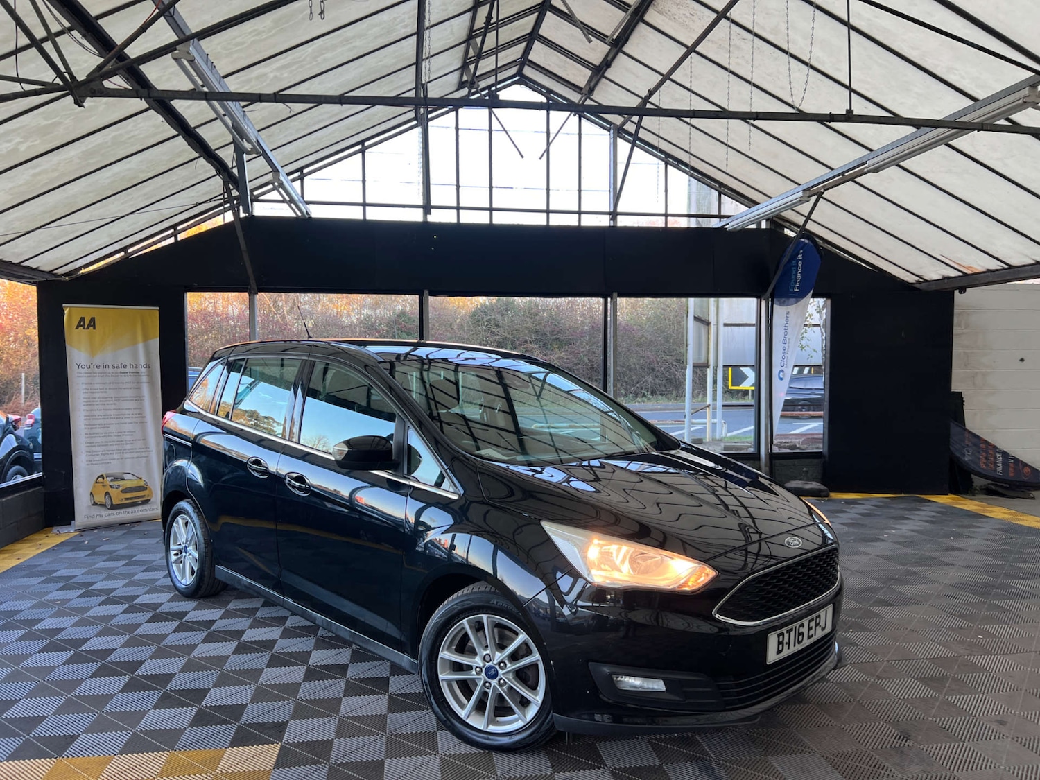 Used Ford Grand C-Max 2016 for sale - 76643754: Photo 1