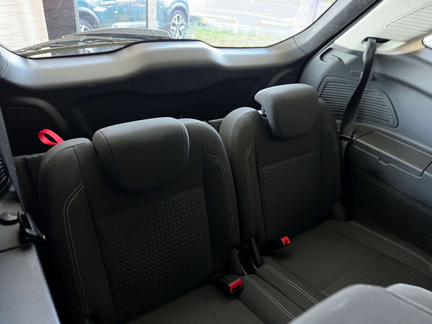 Used Ford Grand C-Max 2016 for sale - 76643754: Photo 26