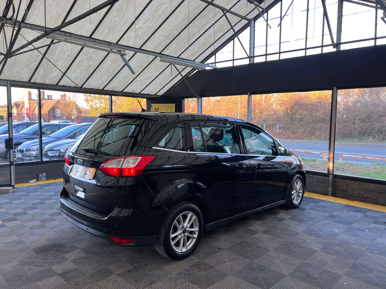 Used Ford Grand C-Max 2016 for sale - 76643754: Photo 8