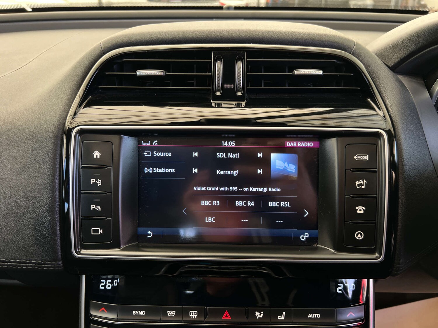 Used Jaguar XE 2017 for sale - 77979874: Photo 16