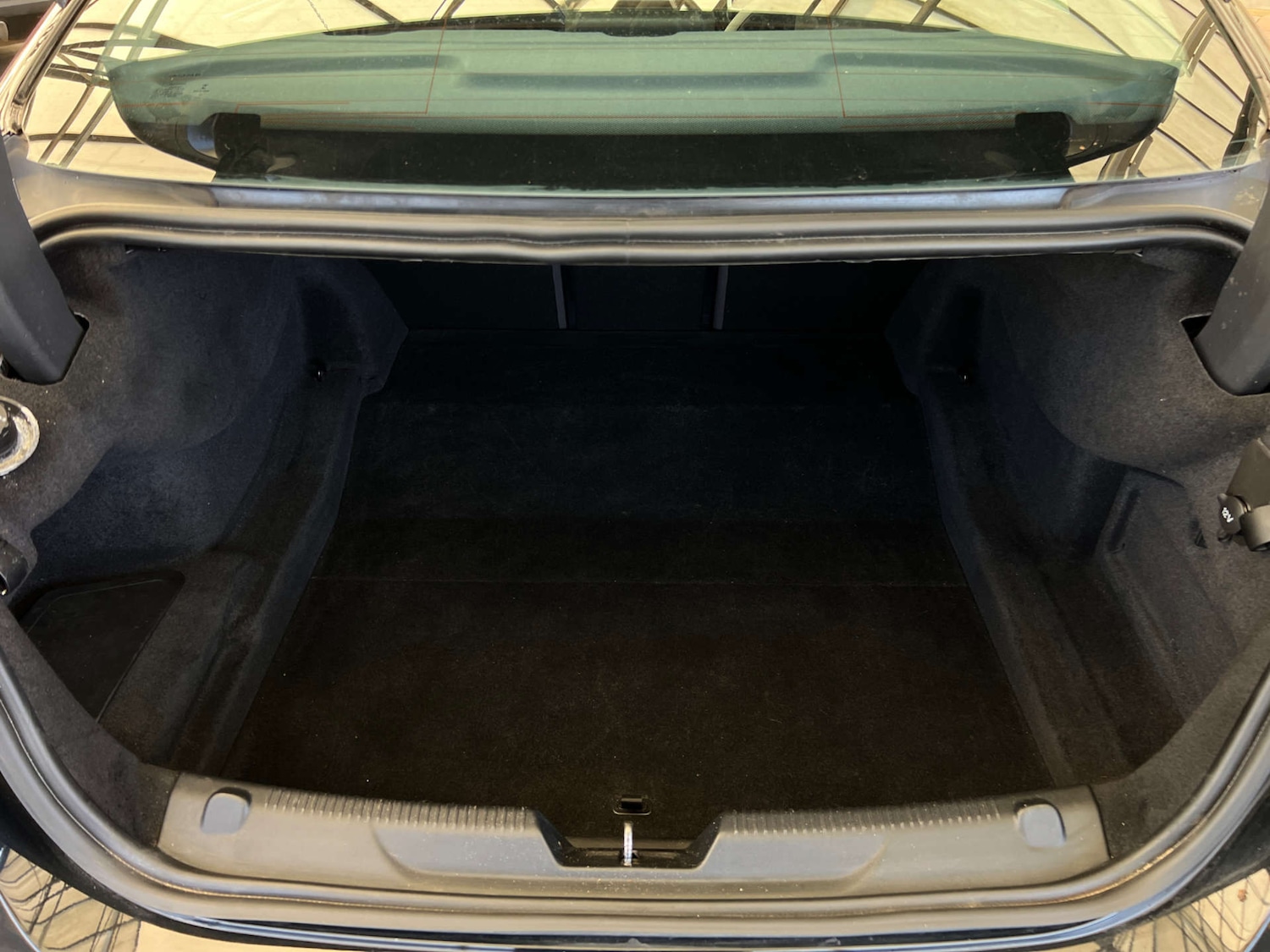 Used Jaguar XE 2017 for sale - 77979874: Photo 26