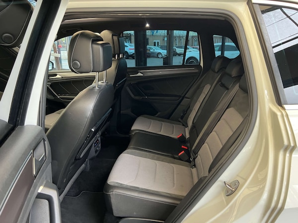 Used Volkswagen Tiguan 2016 for sale - 76231922: Photo 31